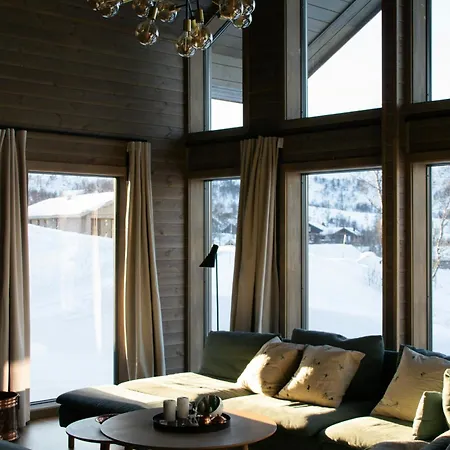 Semesterbostad Mountain By The Trails In